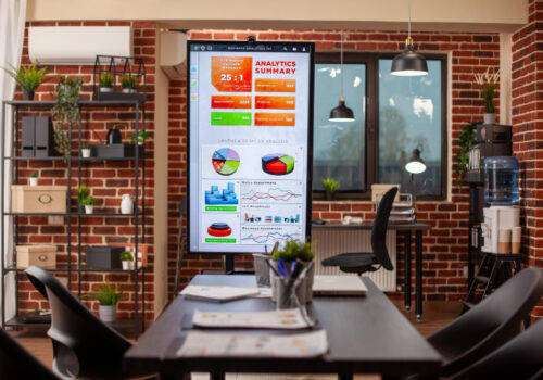 How to Choose the Right Digital Signage Software for Your Business